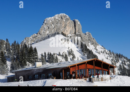 Mt. Kampenwand, Sonnenalm, Aschau, Chiemgau, Alpi Bavaresi, in Baviera, Germania, Europa Foto Stock