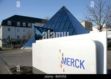 La sede aziendale di Merck KGaA, Darmstadt, Hessen, Germania, Europa Foto Stock