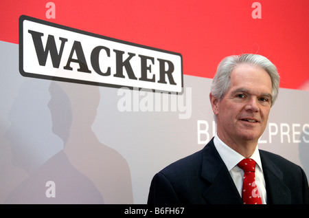 Peter-Alexander Wacker, chief executive officer e designato Presidente del Supervisory Board di Wacker Chemie AG, durante th Foto Stock