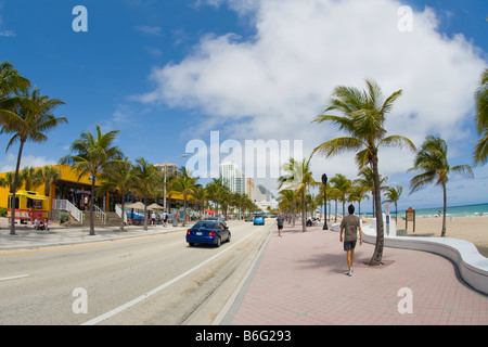 Atlantic Blvd lungo la spiaggia di Fort Lauderdale sull'Oceano Atlantico o della costa orientale della Florida Foto Stock