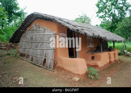 Capanna di Kota tribali. Manav Sangrahalaya, Bhopal, Madhya Pradesh, India. Foto Stock