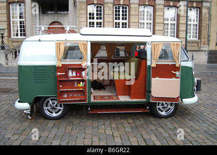 Camper Classic VW completamente attrezzato Foto Stock