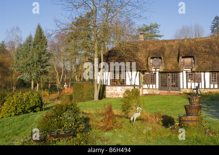 Cottage francese Normandia Francia Foto Stock