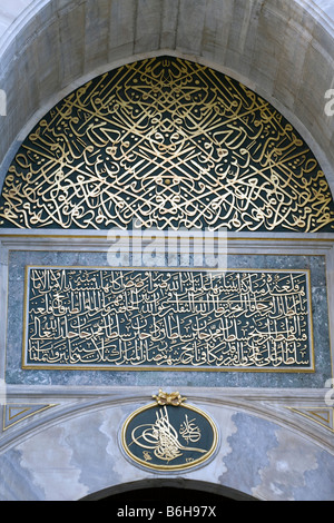 Imperial Gate, il palazzo di Topkapi Saray, Istanbul, Turchia Foto Stock