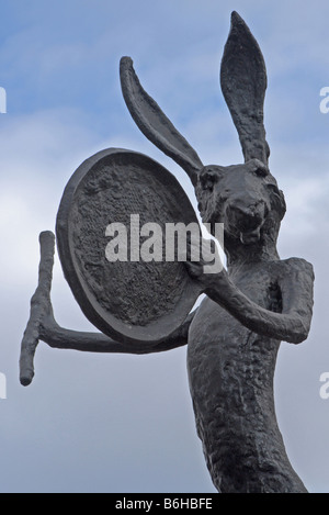 'Il batterista' scultura di Barry Flanagan fuori il Museo irlandese d'Arte Moderna di Kilmainham Dublino. Foto Stock