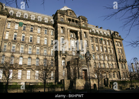 Città di Glasgow, Scozia. A sud di elevazione del NHS scozzese di Glasgow Royal Infirmary Hospital. Foto Stock