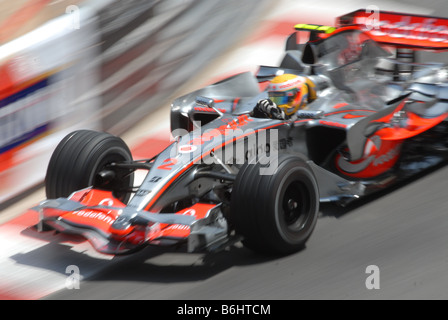 65TH GRAND PRIX DI MONACO 1ST pratica giorno giovedì 24 maggio 2007 2 Lewis Hamilton McLaren-Mercedes Foto Stock