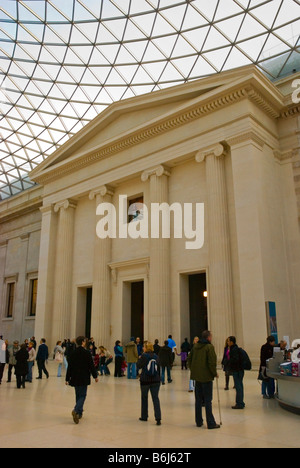 Grande Corte nel British Museum nel quartiere di Bloomsbury a Londra England Regno Unito Foto Stock