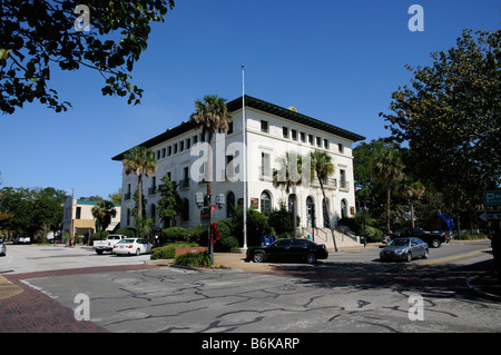 Centro citta' proprietà e il famoso antico ufficio postale in Fernandina Beach Florida USA Foto Stock