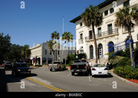 Centro citta' proprietà e il famoso antico ufficio postale in Fernandina Beach Florida USA Foto Stock