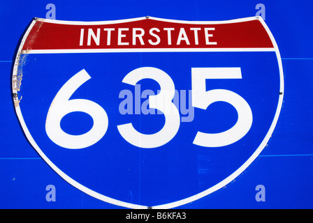 Interstate 635 cartello stradale in Texas (segnaletica) Foto Stock