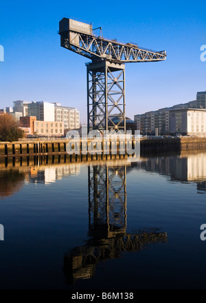 Il Finnieston gru sul fiume Clyde, Glasgow, Scozia. Foto Stock