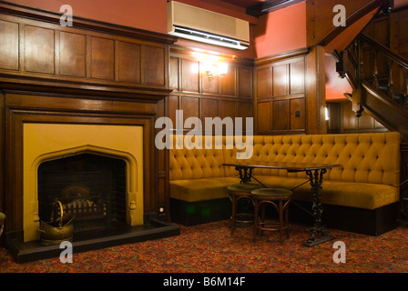 Il Pub Red Lion in Kingley Street nel quartiere di Soho in centro a Londra England Regno Unito Foto Stock