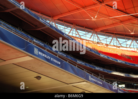 Il nuovo stadio di Wembley livelli da bassa vantage point numero 2701 Foto Stock