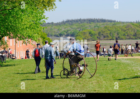 Veterano cicli a Buckler s Hard Beaulieu Hants Foto Stock