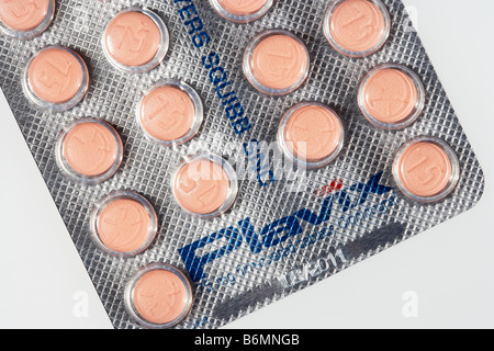 Clopidogrel (nome commerciale Plavix) Cuore Farmaco Foto Stock