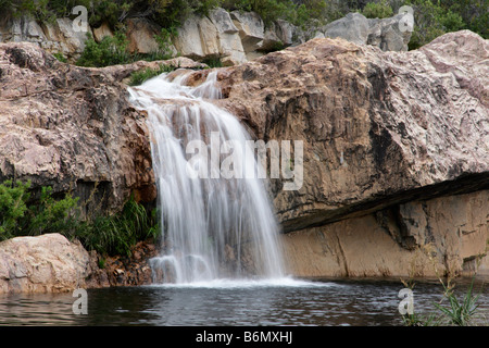 Cascata a Beaverlac nella Western Cape Sud Africa Foto Stock