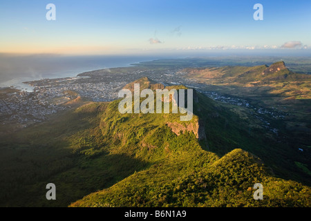 Vista da Le Pouce Peak Mauritius Oceano Indiano Foto Stock