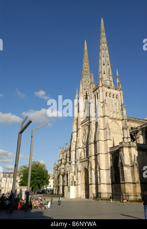 Bordeaux Francia Cattedrale St Andre sul posto Pey Berland Foto Stock