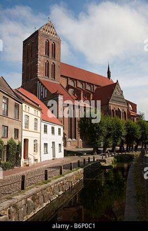 St Nikolai Kirche chiesa di St Nicholas Wismar in Germania Foto Stock