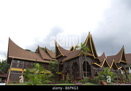 Rumah Minang noto anche come una vera e propria casa Minangkabau in Seremban, Malaysia Foto Stock