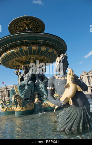 Parigi (75) 8e arr. Fontana del mare in Place de la Concorde. Francia Foto Stock