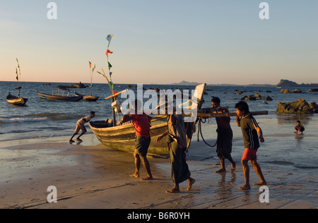 Spiaggia di Ngapali MYANMAR Birmania 'Jade Taw' village Ngapali beach meridionale stato Rakhaing Foto Stock