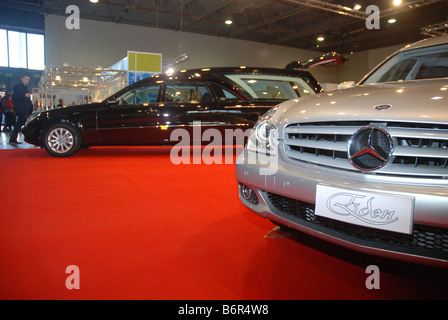 Funebre auto Mercedes su 'Memento' funerale Expo di Varsavia, Polonia Foto Stock