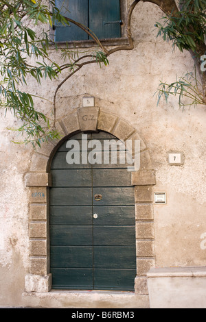 Sportello Verde e l'otturatore a Limone sul Garda Lago di Garda, Italia Foto Stock