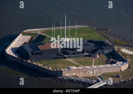 Vista aerea di Fort Sumter l'isola fortezza nel porto di Charleston, Carolina del Sud Ft Sumter è dove la guerra civile ha cominciato ed è ora Foto Stock