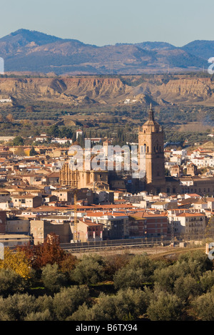 A Guadix provincia di Granada Spagna vista sulla città al duomo Foto Stock