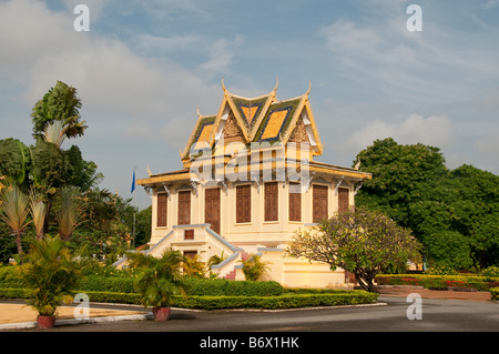 La sala d'attesa reale nel Palazzo reale, Phnom Penh, Cambogia Foto Stock