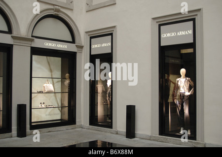 Giorgio Armani shop Via Montenapoleone Milano Foto Stock