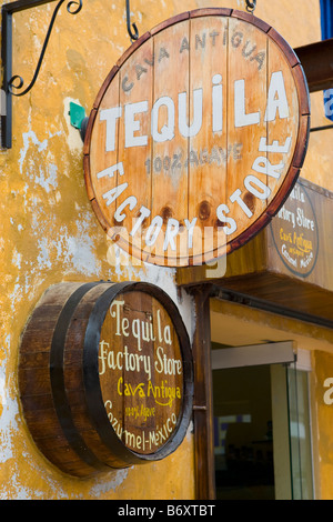 Tequila factory store in Cozumel Messico Foto Stock