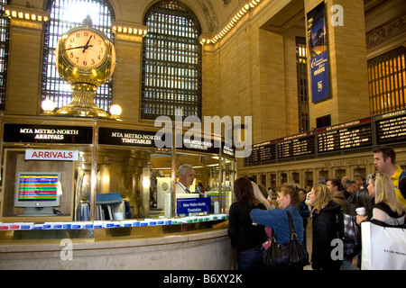 Informazioni contatore in Grand Central Terminal Midtown Manhattan New York City New York STATI UNITI D'AMERICA Foto Stock