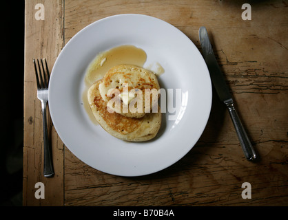 Stile Americano pancake con sciroppo d'acero. Foto Stock