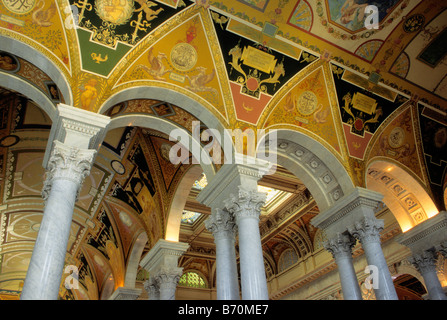 Biblioteca del Palazzo dei Congressi interni decorati. La Grande Sala degli Stati Uniti Biblioteca del Congresso Thomas Jefferson Building. Washington DC Foto Stock