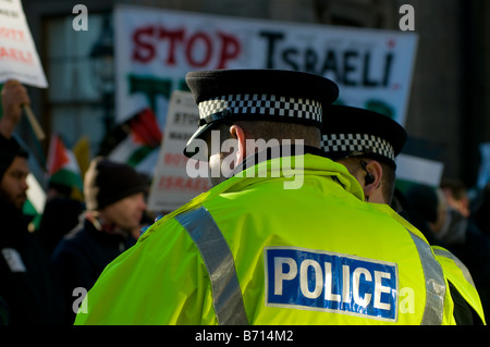 Anti protesta israeliano di Edimburgo per le uccisioni a Gaza. Dicembre 2008. Foto Stock