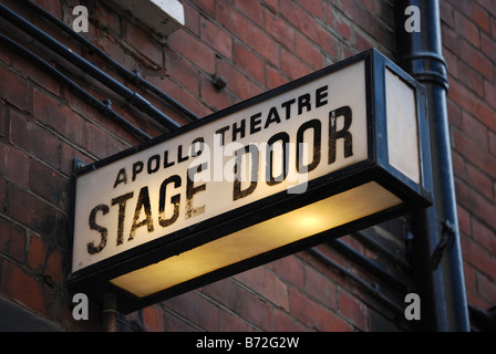 Fase porta a Apollo Theatre nel west end di Londra Foto Stock