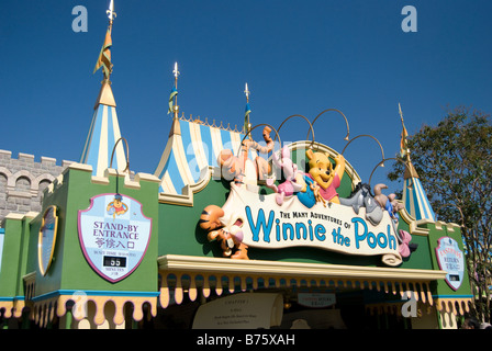 "The Many Adventures of Winnie the Pooh", Fantasyland, Hong Kong Disneyland Resort, Lantau Island, Hong Kong, Repubblica popolare Cinese Foto Stock