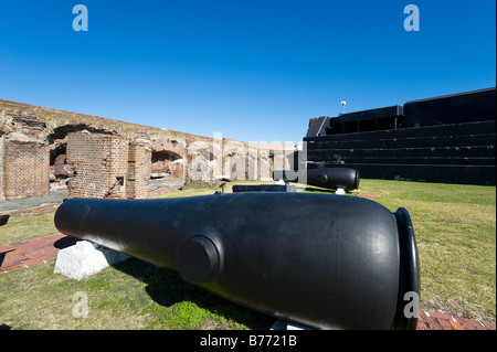 15' Rodman & Pistola Huger batteria a Fort Sumter (sito dell'apertura scatti della Guerra Civile americana), Charleston, Carolina del Sud Foto Stock