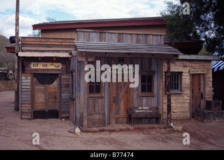 Red Dog saloon, general store, sceriffi office Foto Stock