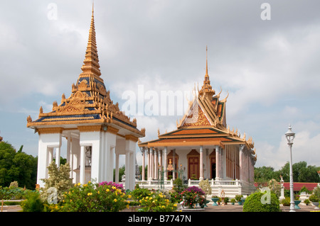La Pagoda d'argento nel Palazzo Reale di Phnom Penh, Cambogia Foto Stock