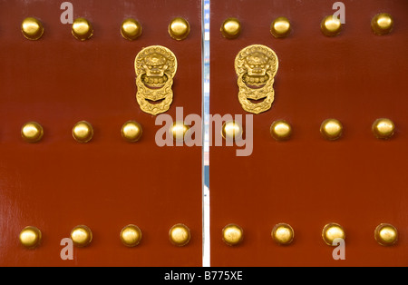 Sportello presso il Tempio del cielo a Pechino, Cina. Foto Stock