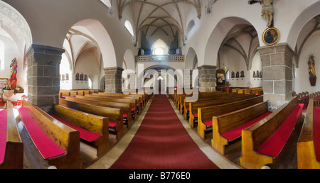 Vista interna della chiesa parrocchiale di Zwettl, Waldviertel foresta o trimestre, Bassa Austria e Europa Foto Stock