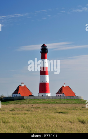 Faro di Westerheversand, Westerhever, penisola di Eiderstedt, Schleswig-Holstein, Germania, Europa Foto Stock