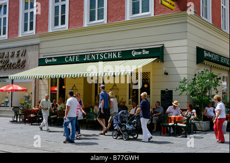 Cafe, Linz, Austria superiore, Europa Foto Stock