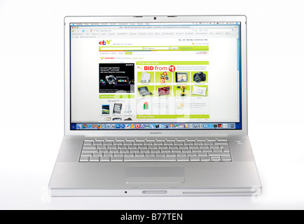 MacBook Pro Apple Notebook, ebay.com, immagine simbolica per lo shopping online Foto Stock