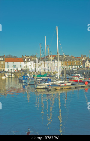 Yacht & Barche a Anstruther Harbor East Neuk Fife Scozia Scotland Foto Stock