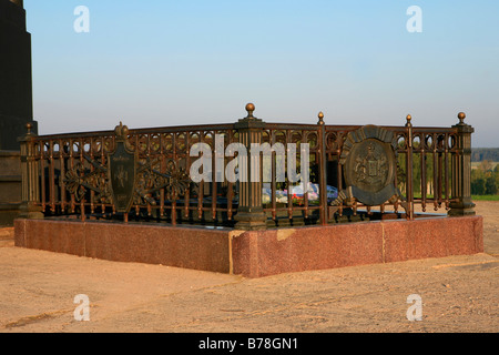Tomba del Principe Pyotr Ivanovich Bagratiòn, Comandante della seconda armata del West a Borodinò, Russia Foto Stock